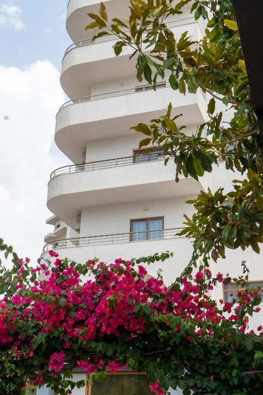 Mediterane Sarande - Fotoja 3