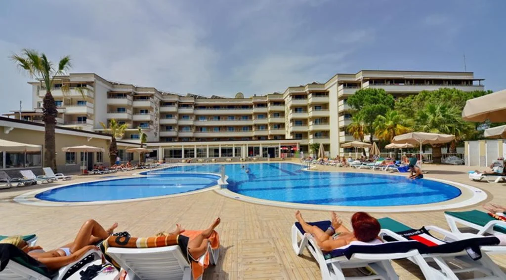 Linda Resort - Fotoja 11