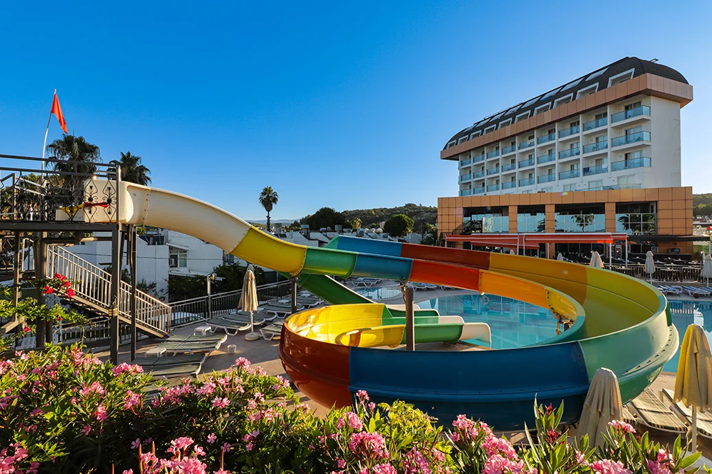 Throne Beach Resort Spa - Fotoja 2