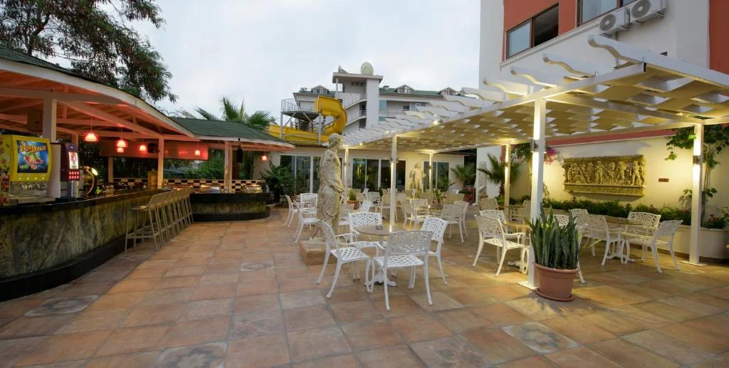 Antique Roman Palace - Fotoja 7