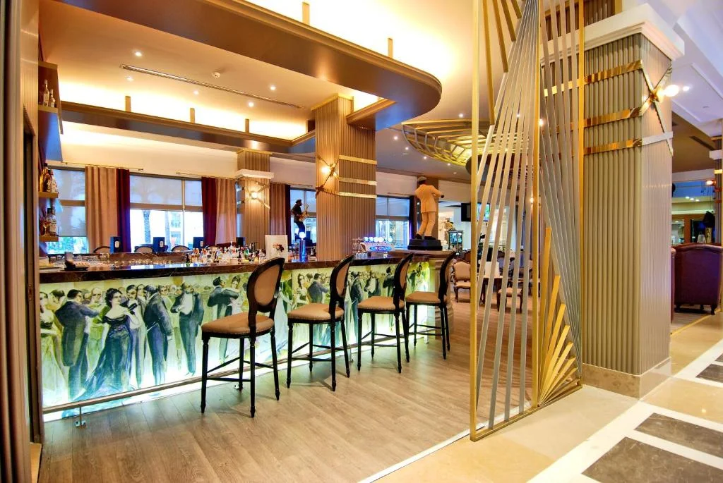 Delphin Diva - Fotoja 2