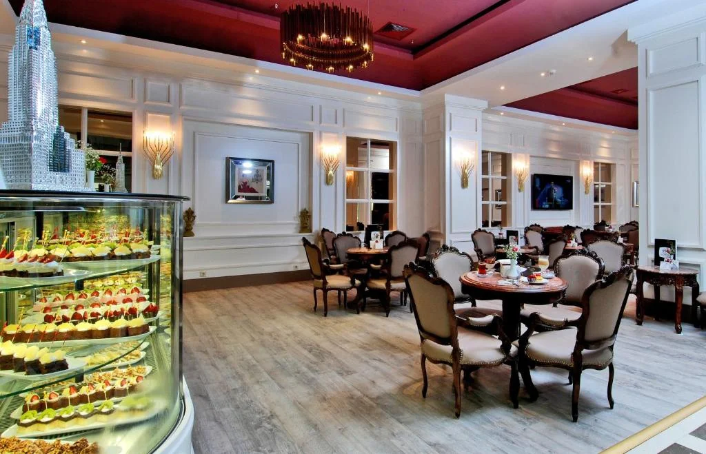 Delphin Diva - Fotoja 3