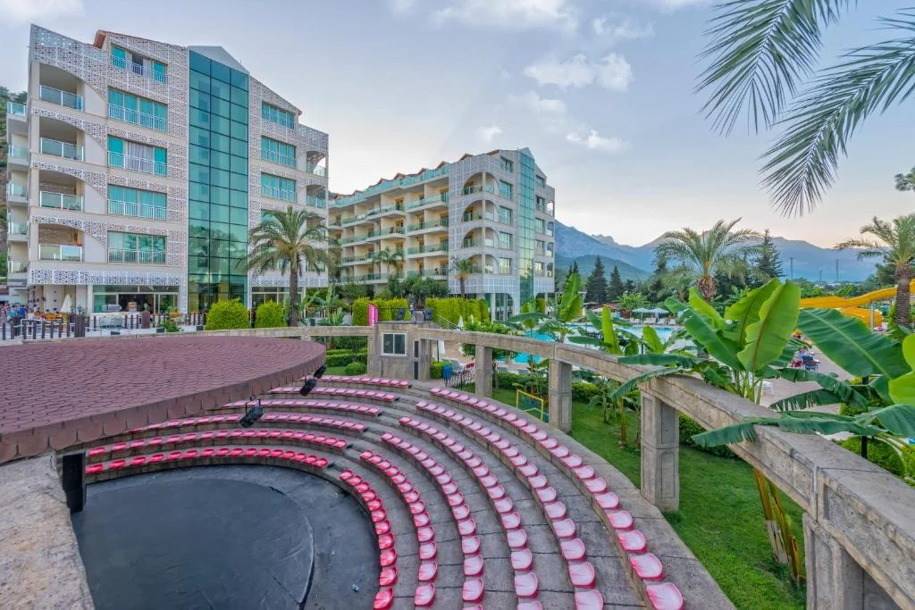 Grand Ring Hotel - Fotoja 6