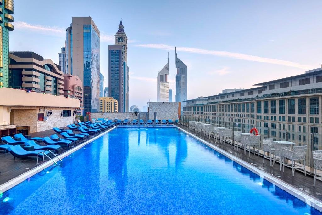 Gevora Hotel / Dubai
